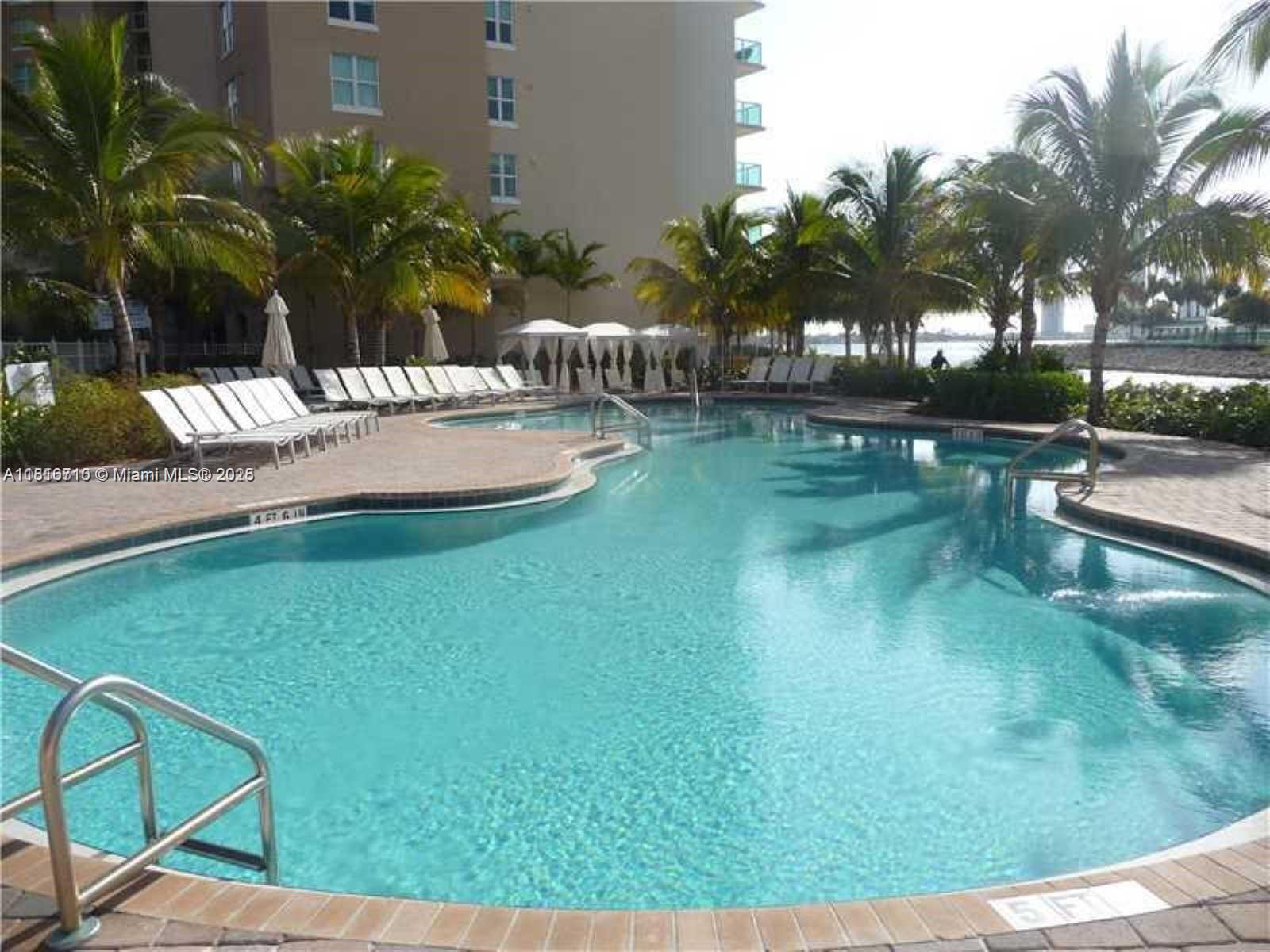 AVENTURA MARINA CONDO NUM - Residential