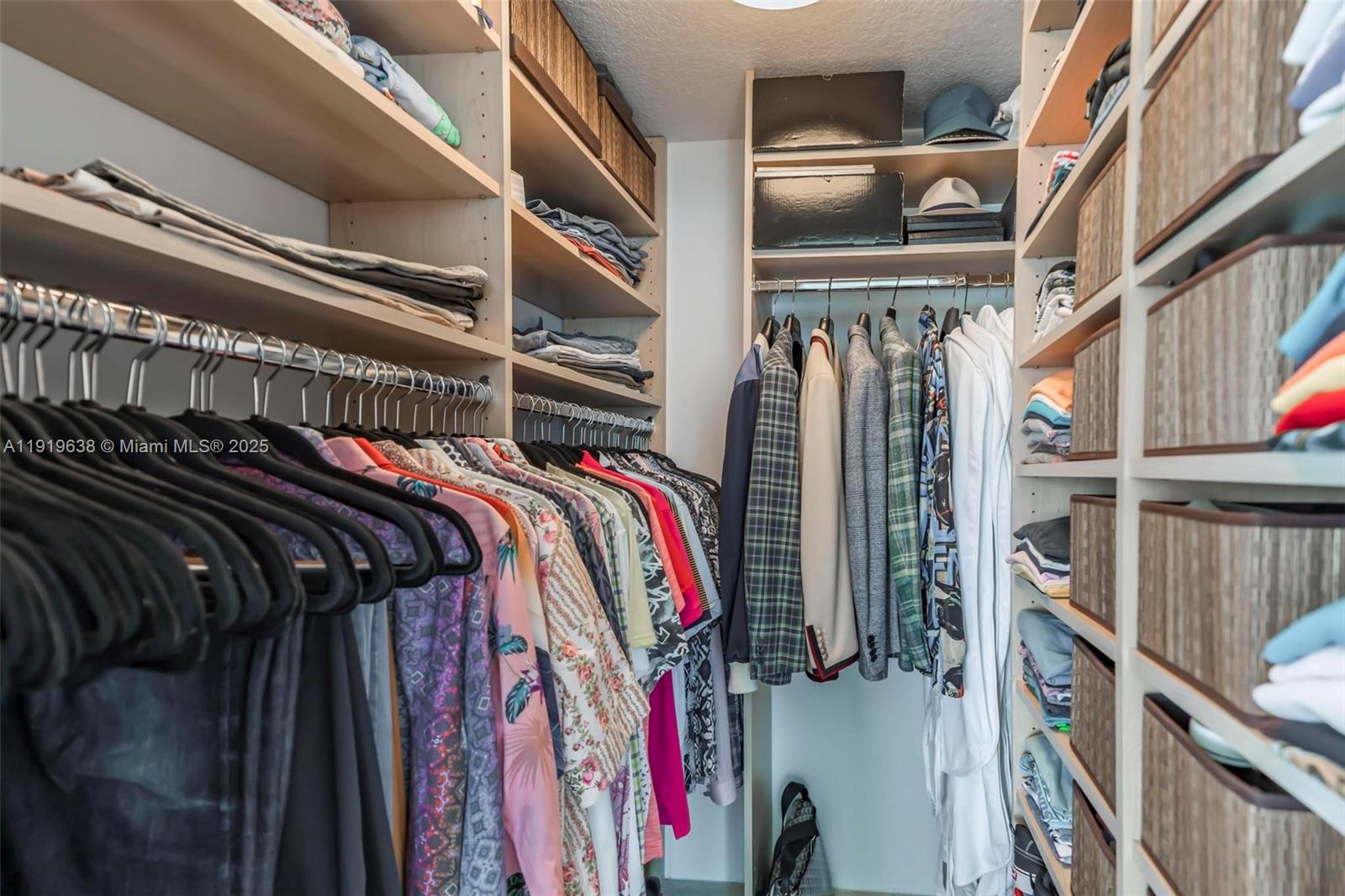 OCEANBLUE CONDO OF MIAMI - Residential