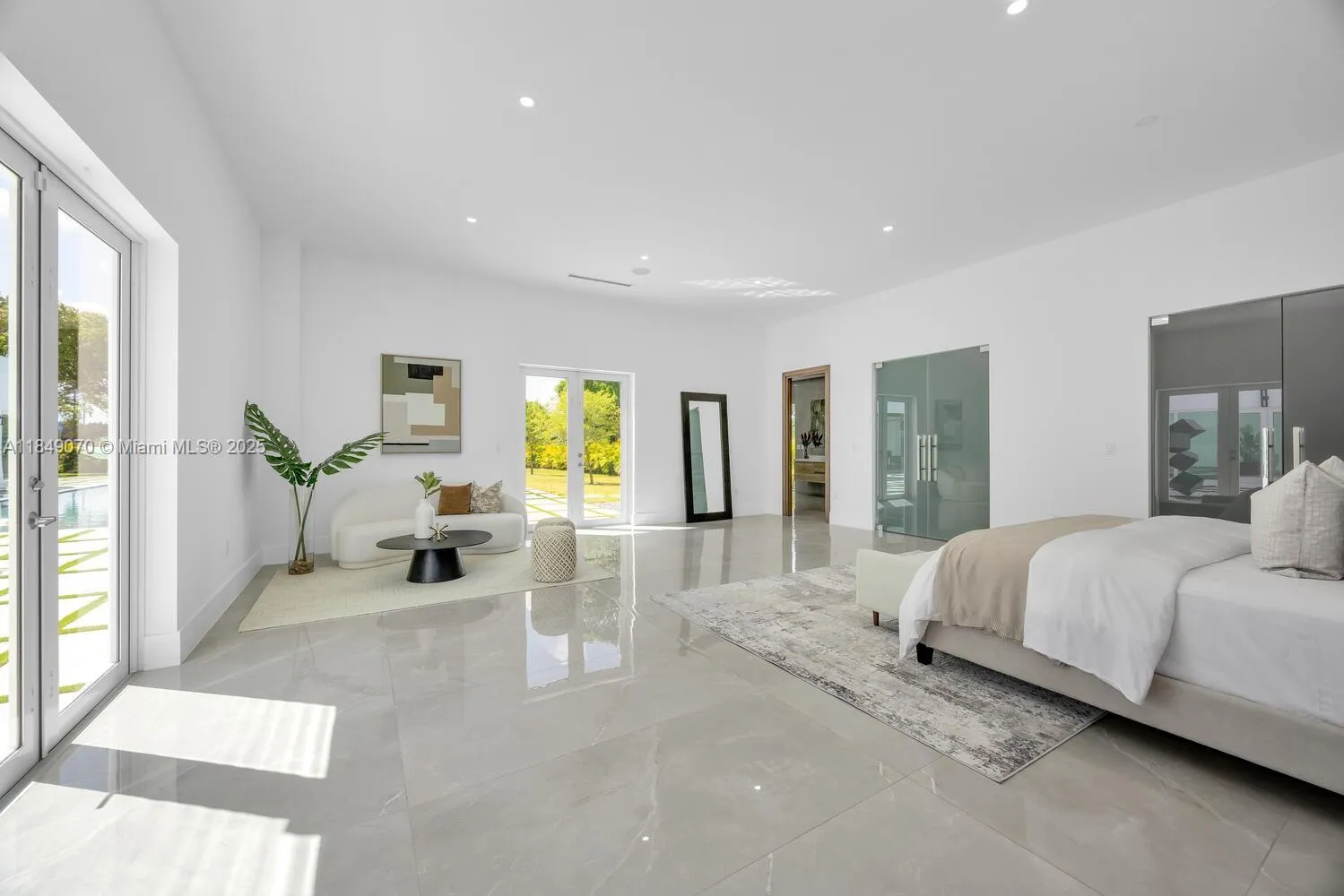 Miami, Florida 33176, United States, 4 Bedrooms Bedrooms, ,5 BathroomsBathrooms,Residential,Active,180899