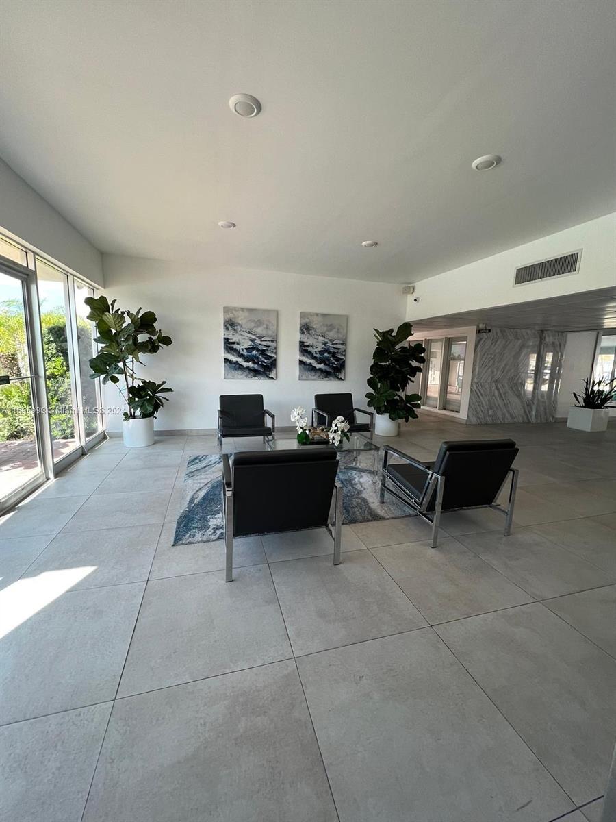 OCEAN VIEW TOWERS CONDO - Residential