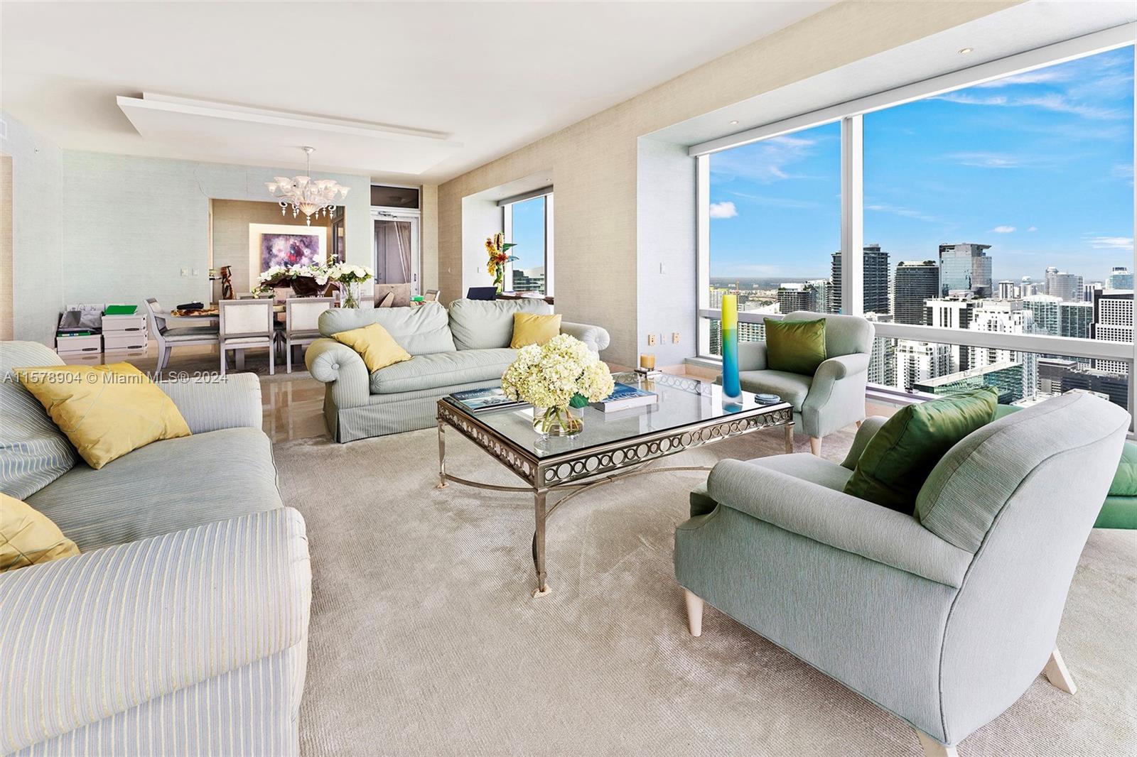 MILLENNIUM TOWER RESIDENCE - Residential