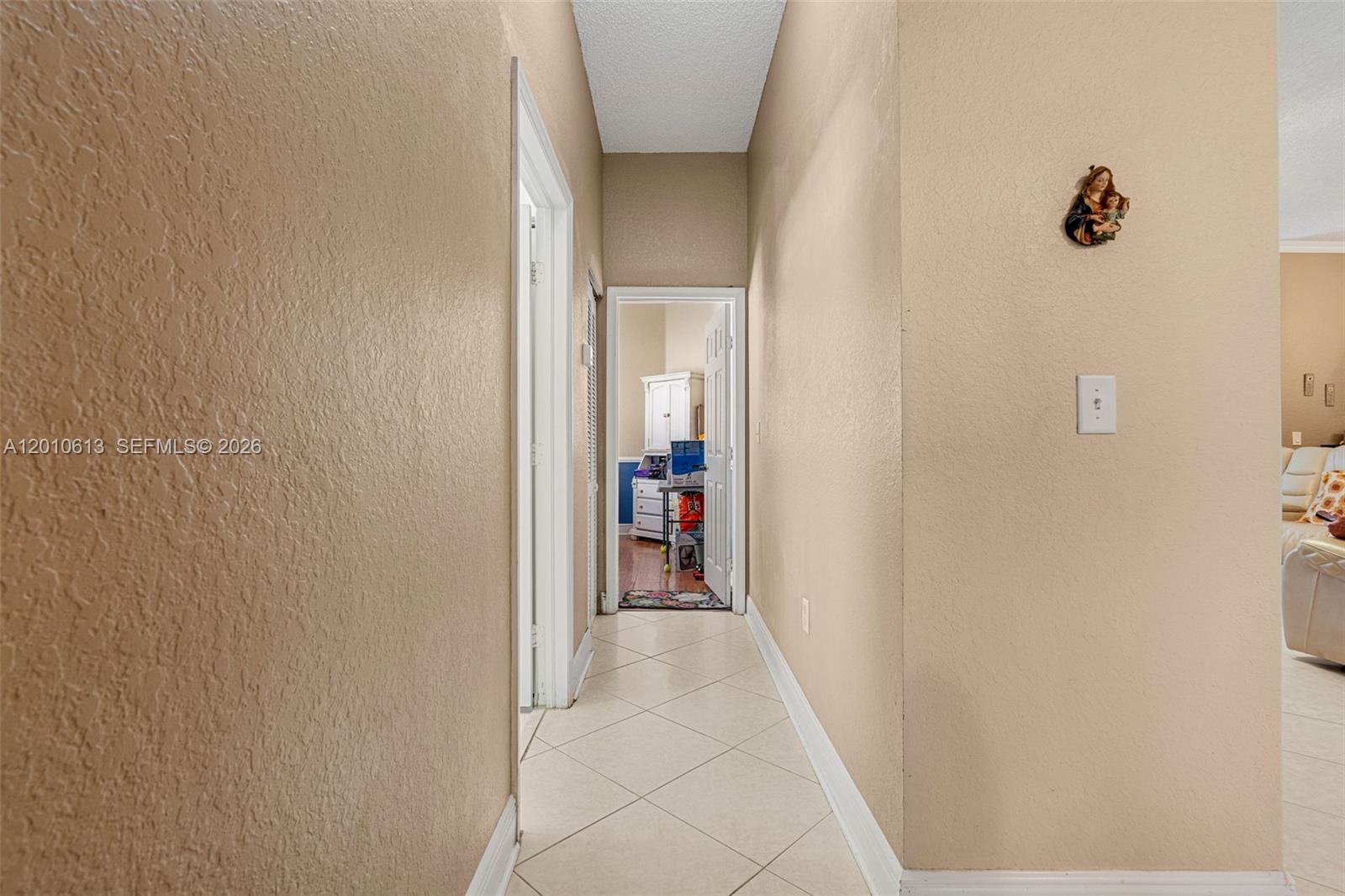 KEYS-GATE NO 3 - Residential
