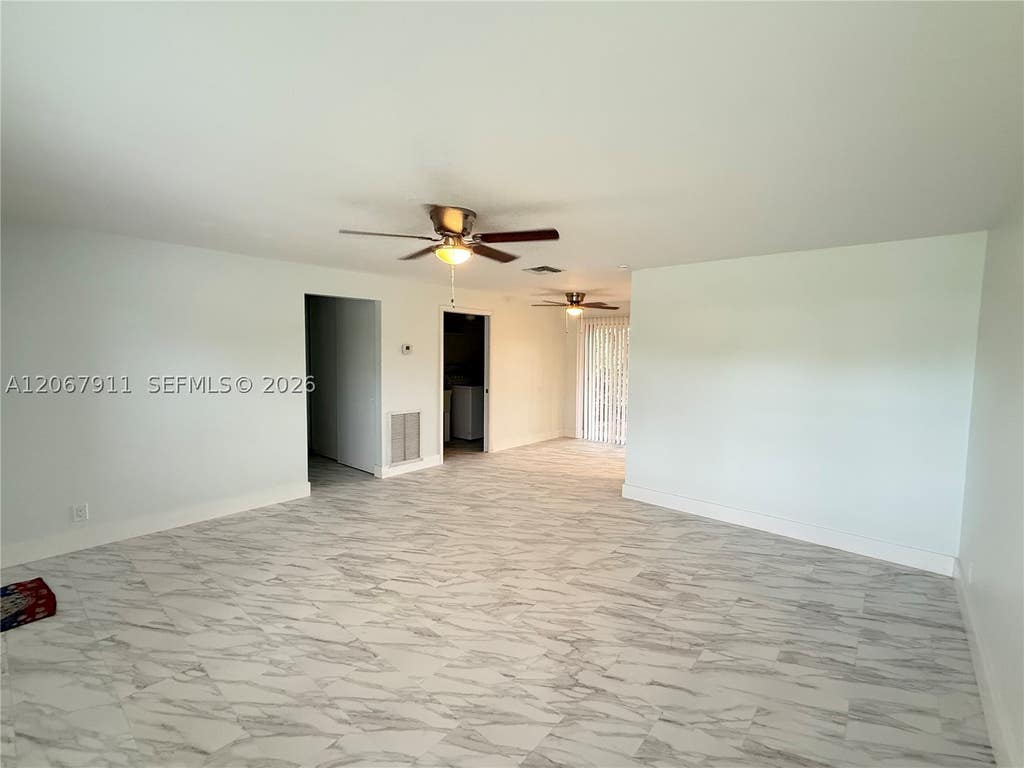 Photo of 3558 Everglades Rd, Palm Beach Gardens, FL 33410 (MLS # A12067911)