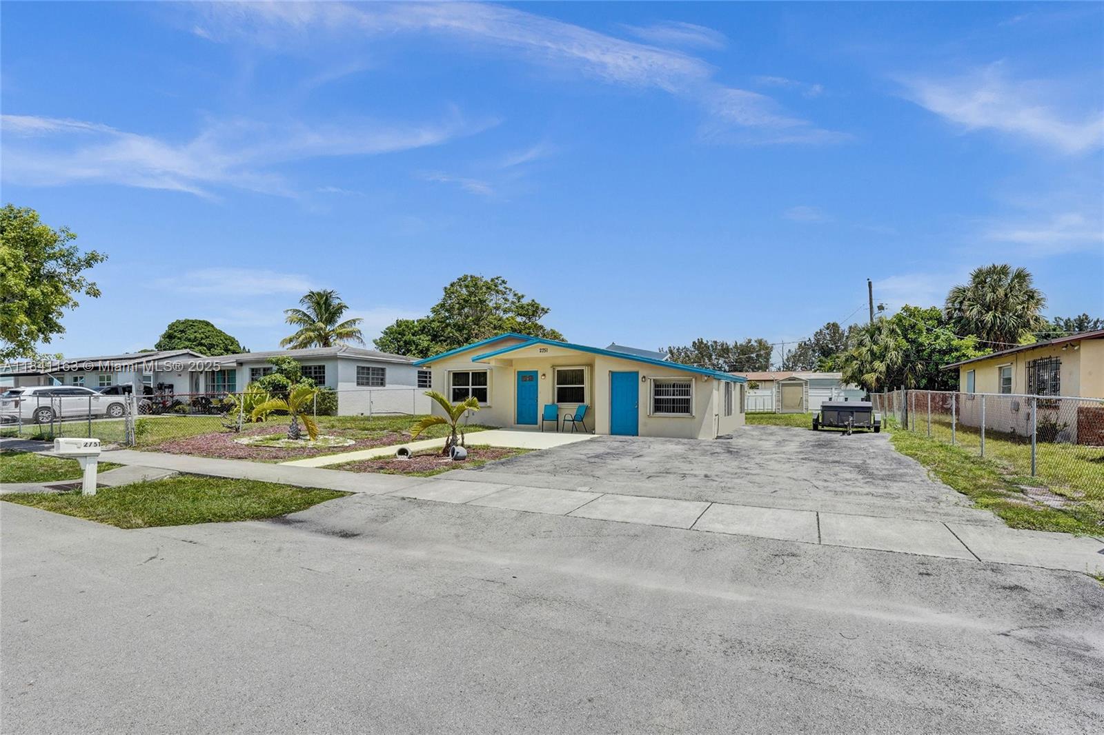 2751 NW 24th Ct, Fort Lauderdale, FL, 33311/$385,000 1 2751 NW 24th Ct