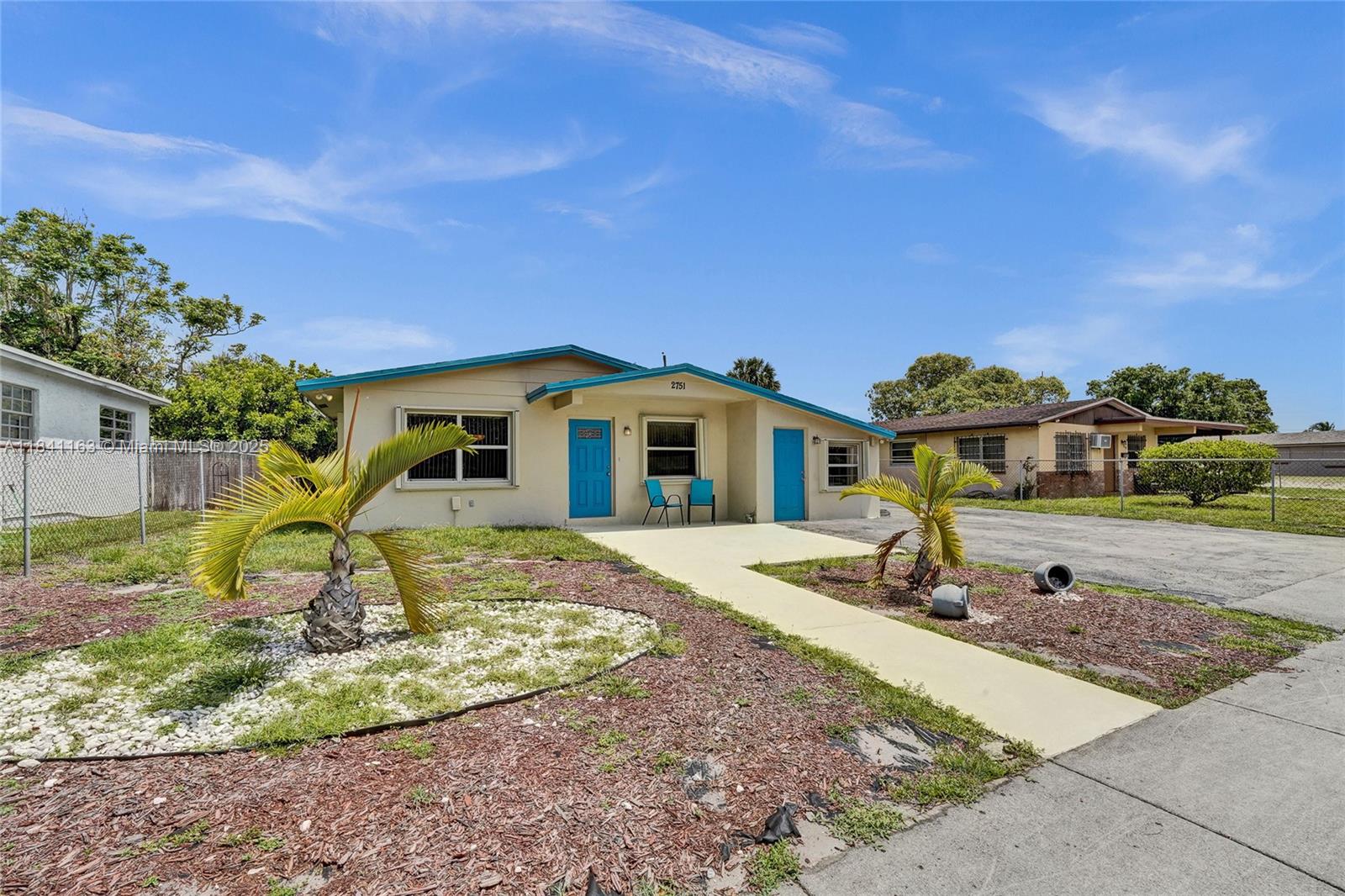 2751 NW 24th Ct, Fort Lauderdale, FL, 33311/$385,000 4 2751 NW 24th Ct
