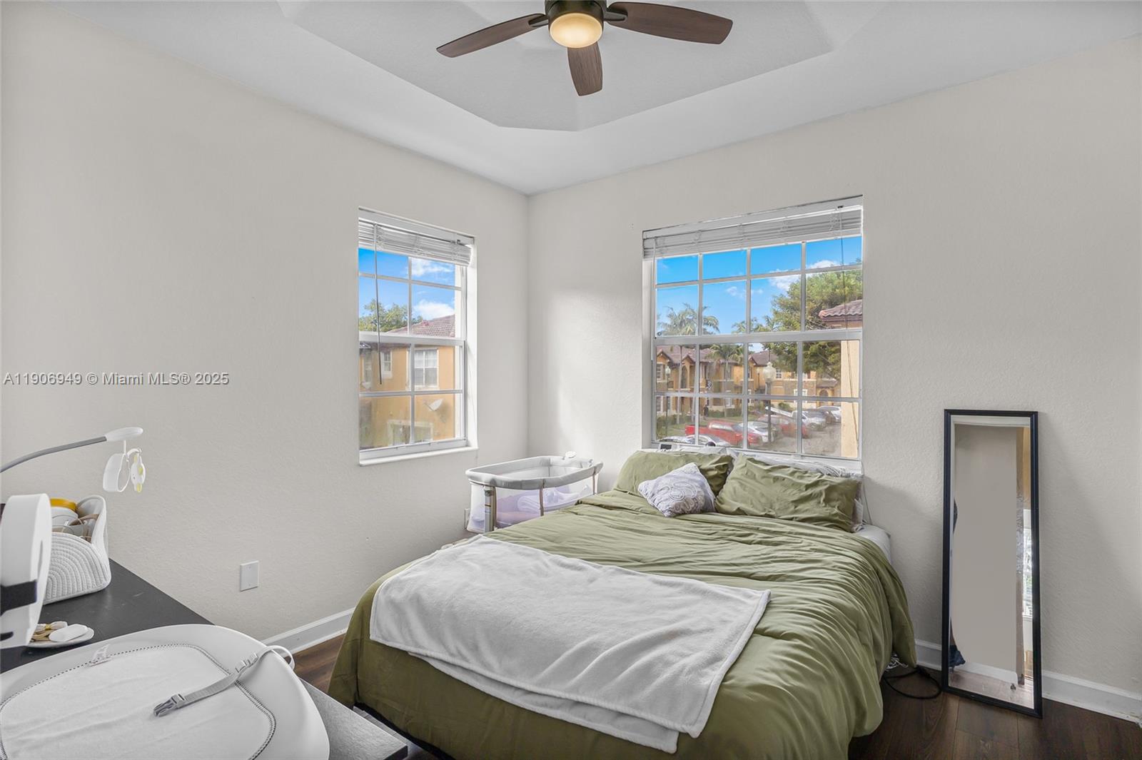 THE SHORES CONDO NO 2 - Residential