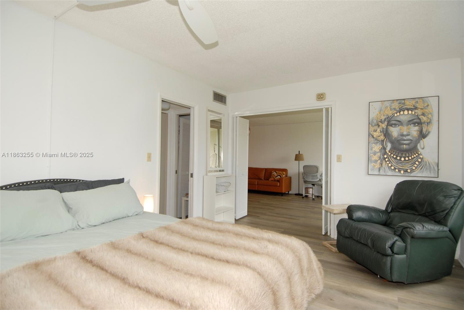 NO 60 PALM-AIRE COUNTRY C - Residential