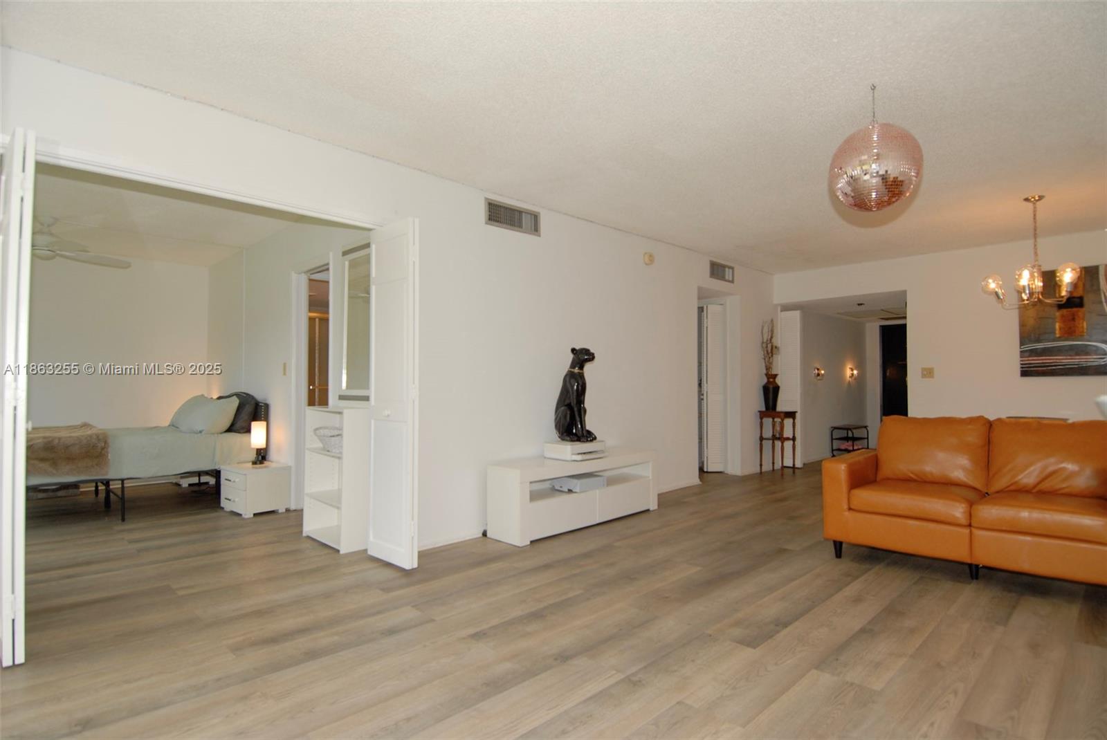 NO 60 PALM-AIRE COUNTRY C - Residential