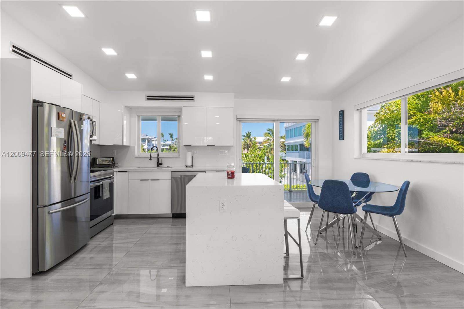 PLANTATION SHORES REV - Residential