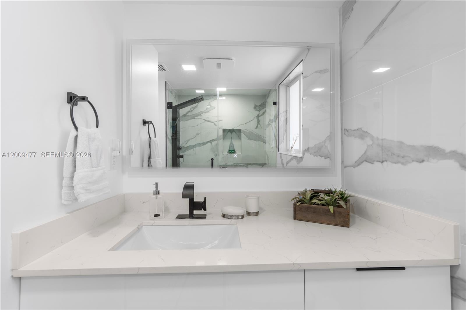 PLANTATION SHORES REV - Residential