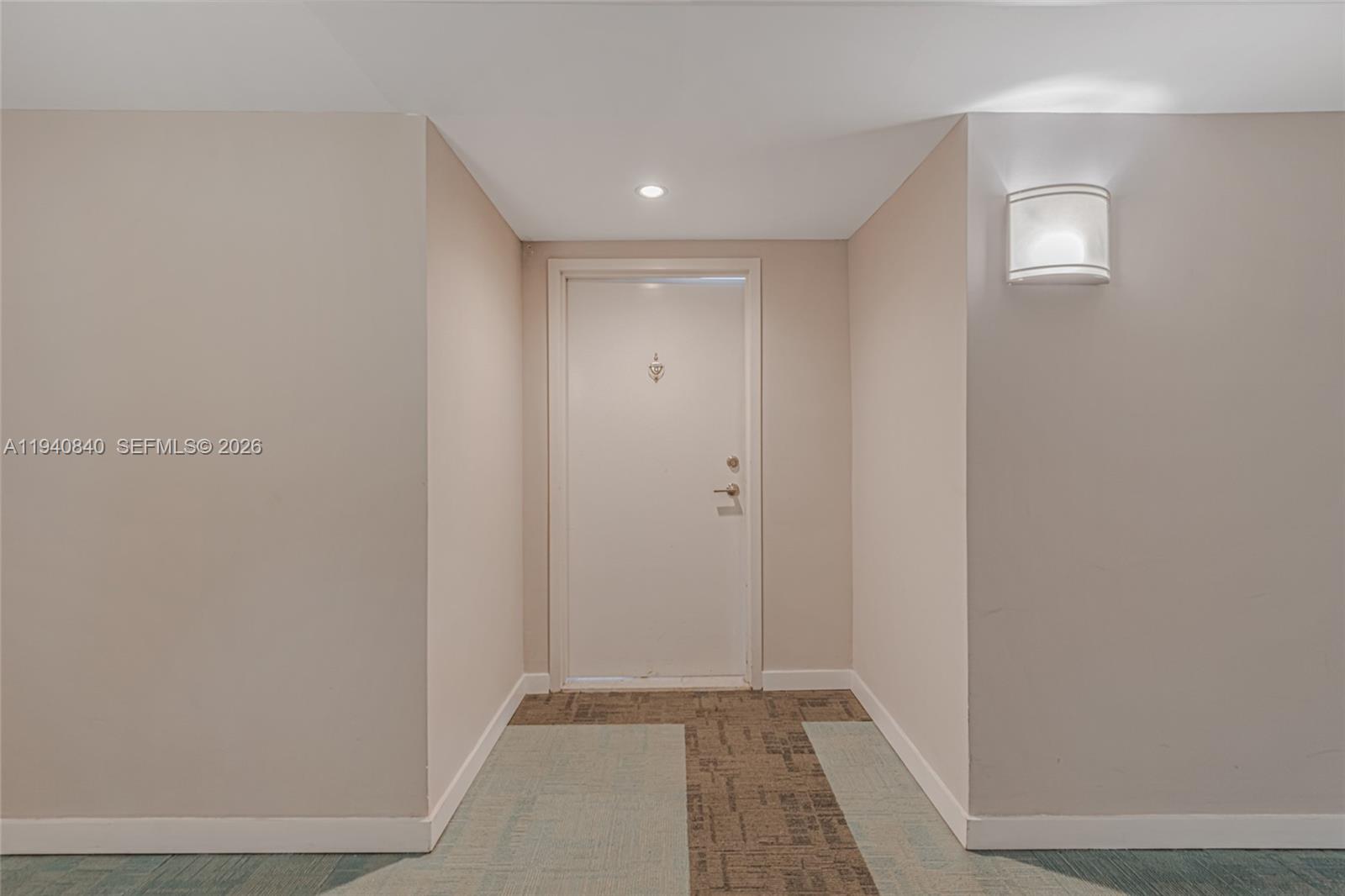 CHARTER CLUB CONDO - Residential Lease