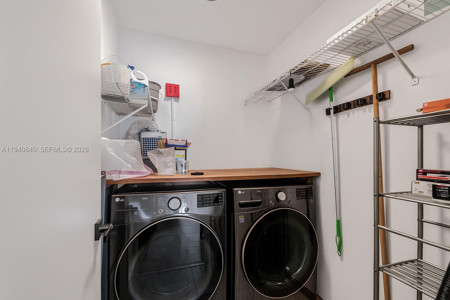 CHARTER CLUB CONDO - Residential Lease