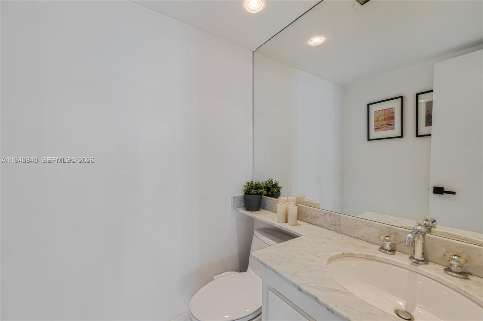 CHARTER CLUB CONDO - Residential Lease