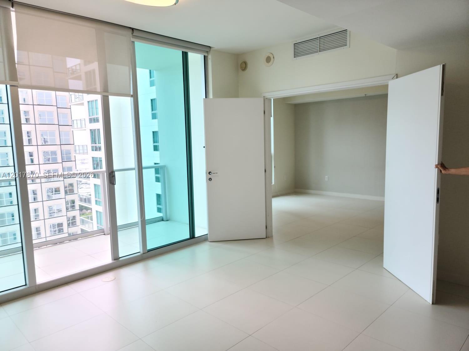 300 S Biscayne Blvd T-3303