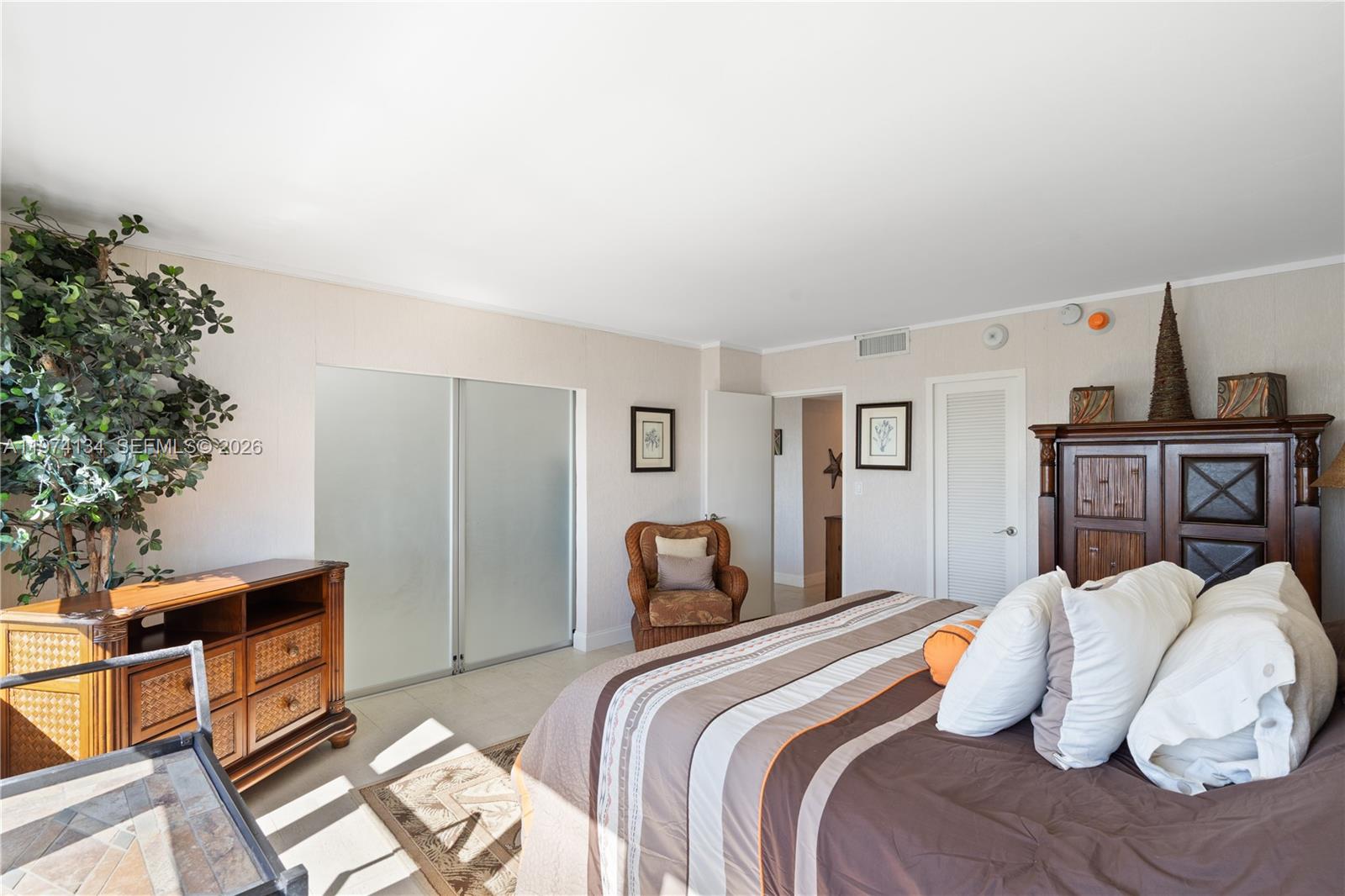 SKY HARBOUR EAST - Residential