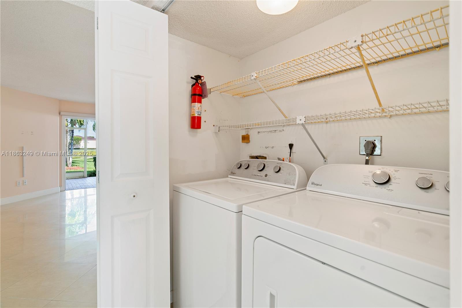 KEYS GATE CONDO NO TWO - Residential