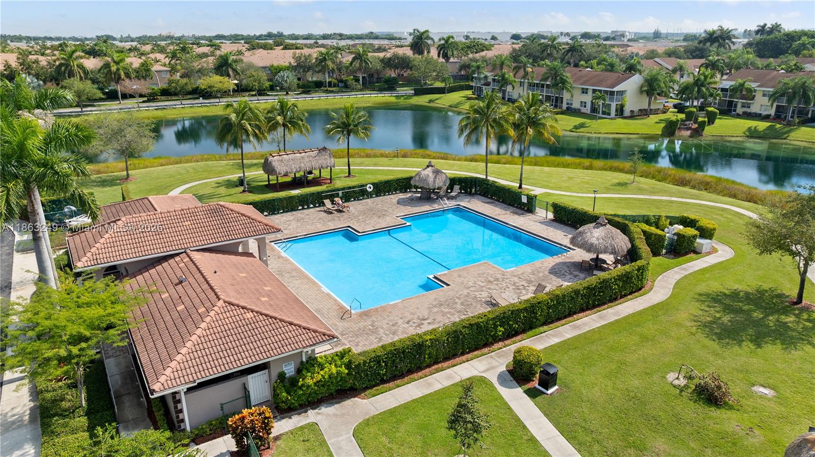 KEYS GATE CONDO NO TWO - Residential