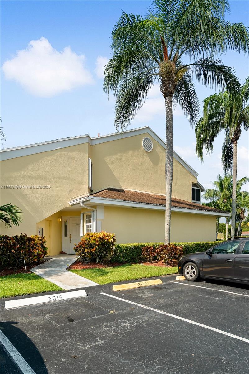 KEYS GATE CONDO NO TWO - Residential