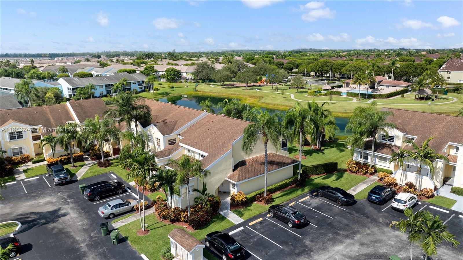 KEYS GATE CONDO NO TWO - Residential