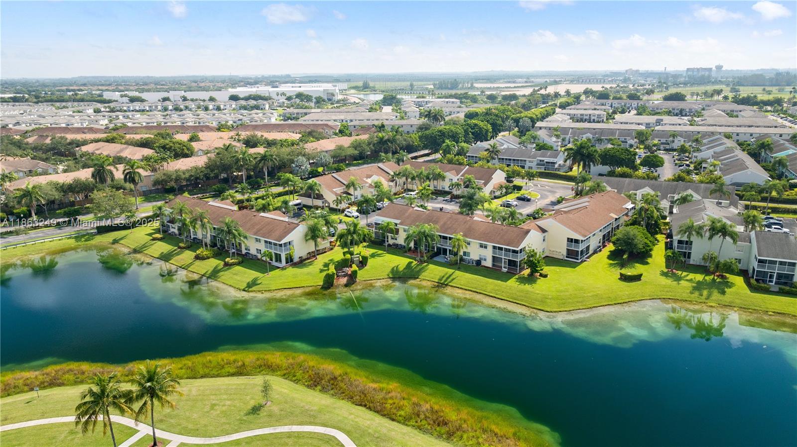 KEYS GATE CONDO NO TWO - Residential