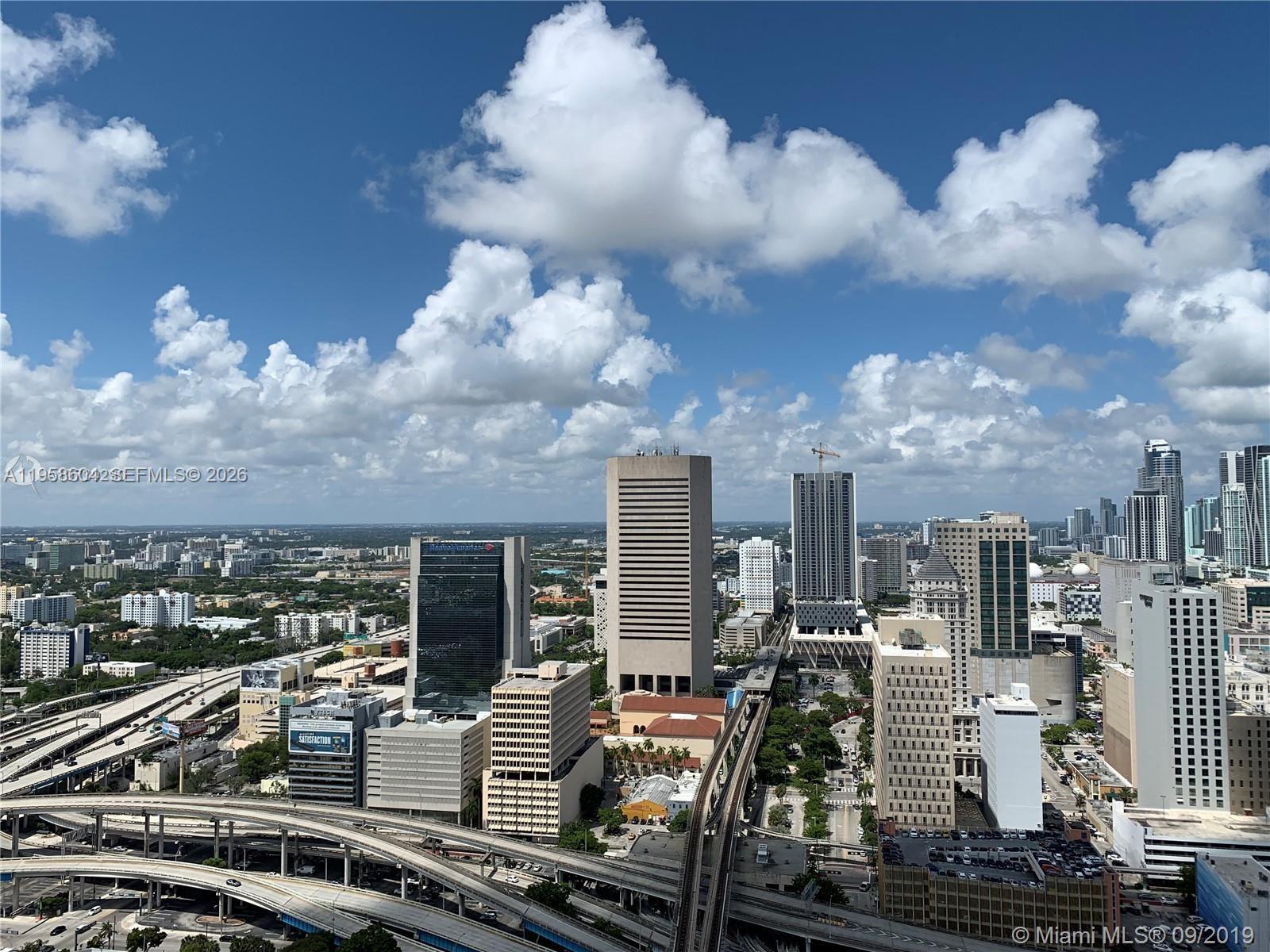 IVY CONDO - Residential Lease