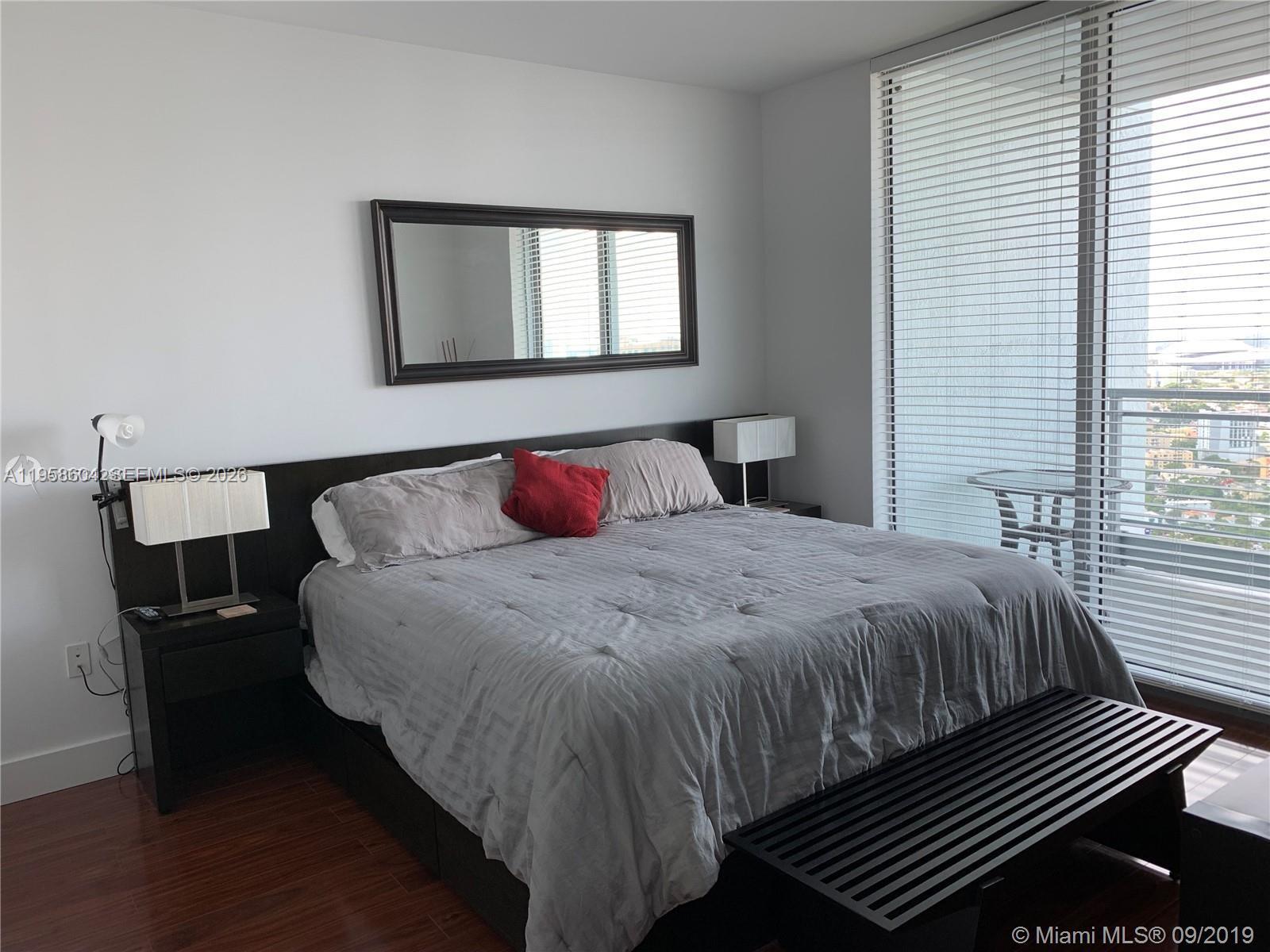 IVY CONDO - Residential Lease