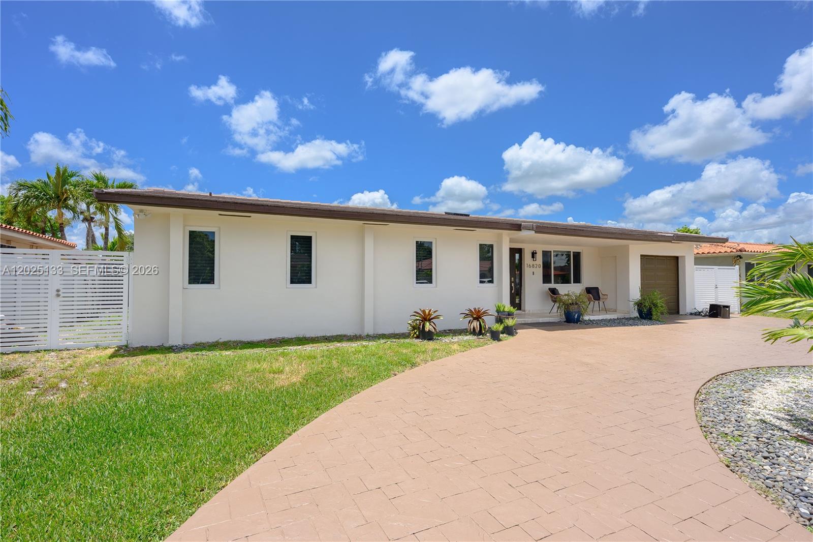 PALM SPRINGS NORTH SEC U - Residential
