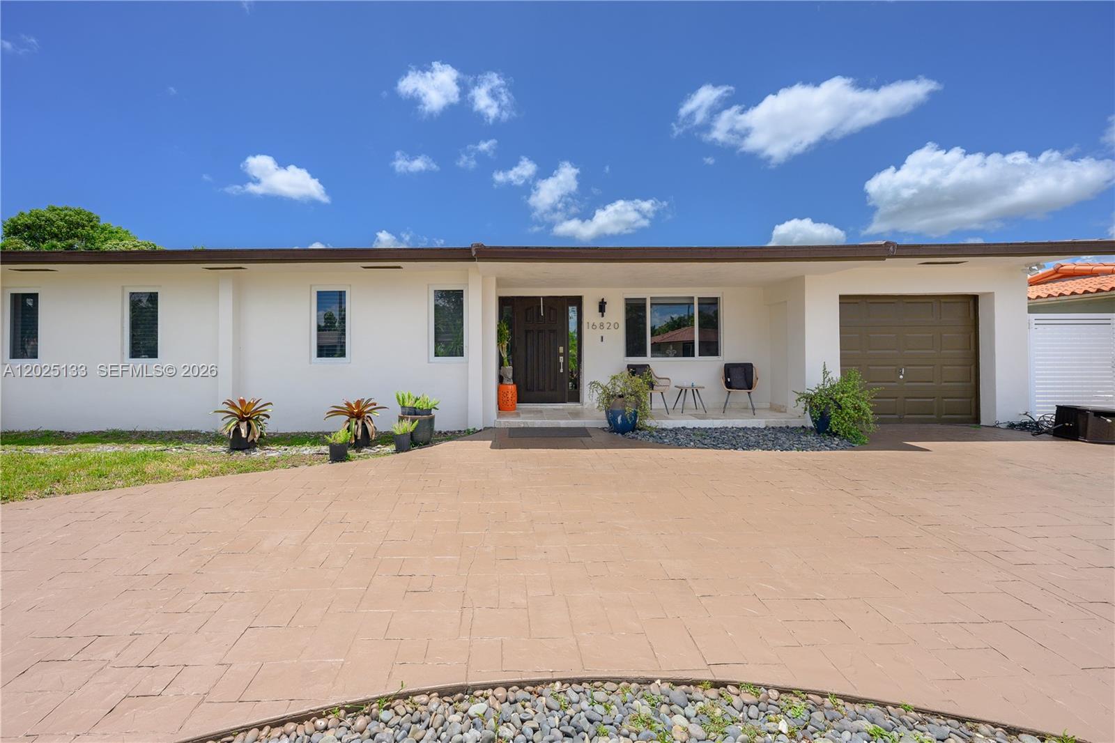 PALM SPRINGS NORTH SEC U - Residential