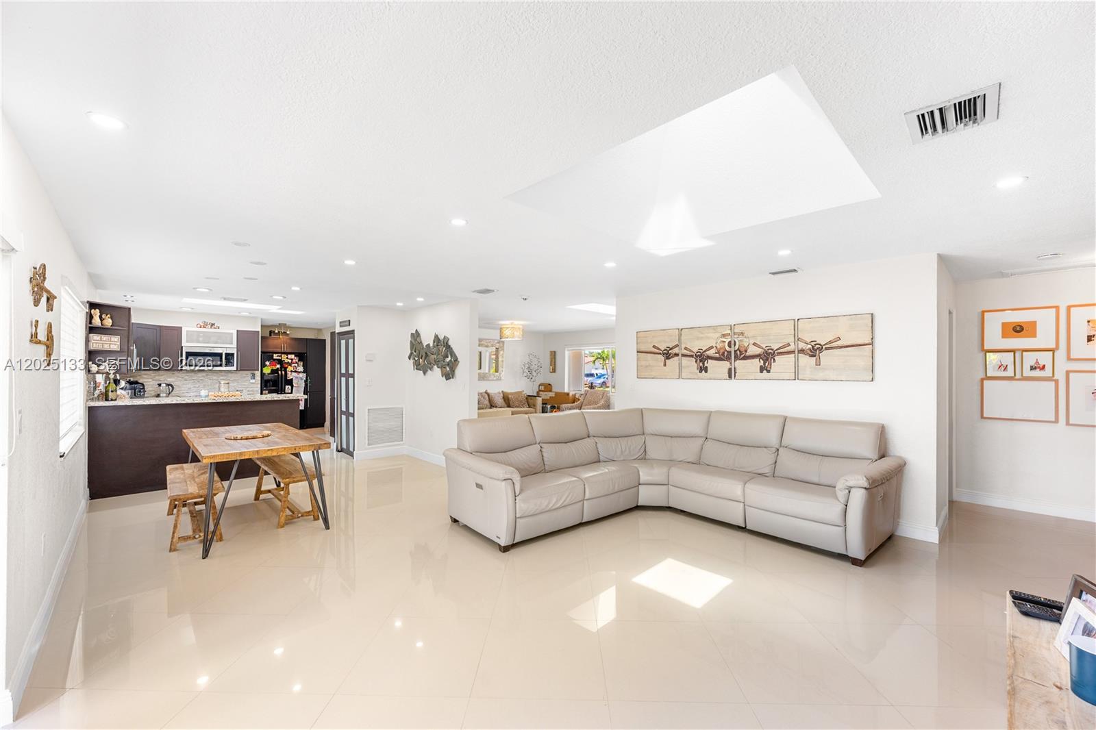 PALM SPRINGS NORTH SEC U - Residential