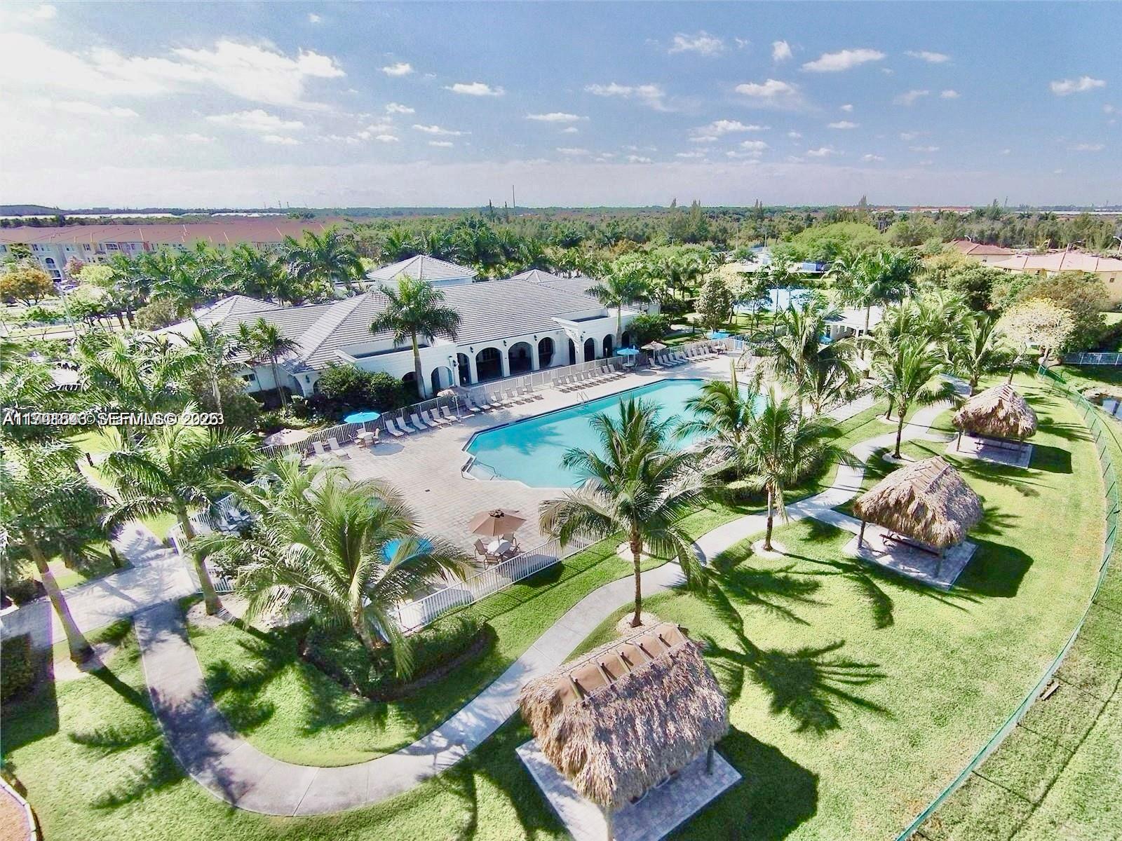 DORAL ISLES NORTH SEC ONE - Residential