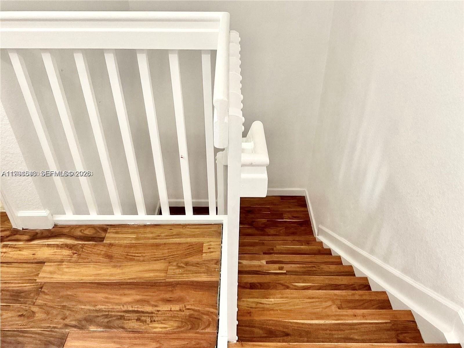 DORAL ISLES NORTH SEC ONE - Residential