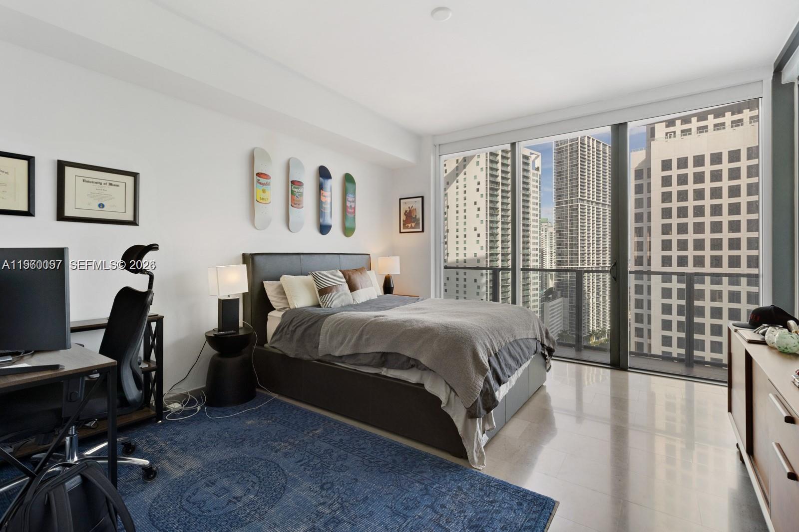 REACH CONDO - Residential