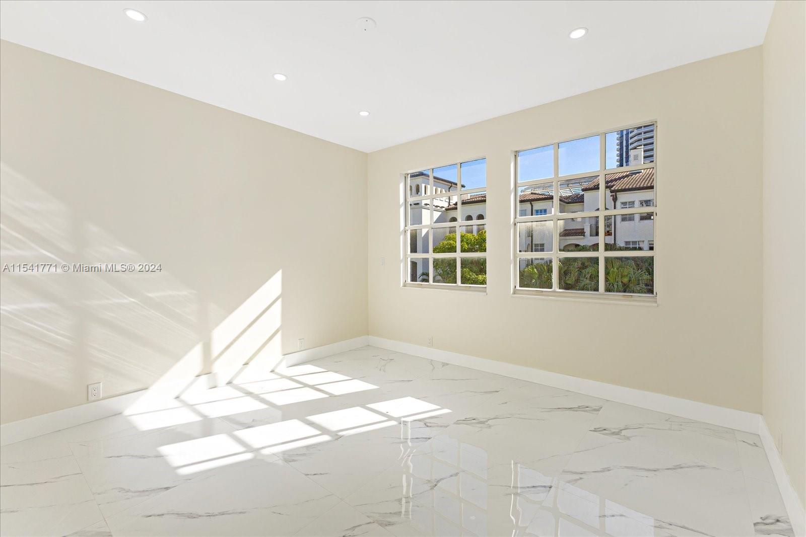 MEDITERRANEAN VILLAGE CON - Residential