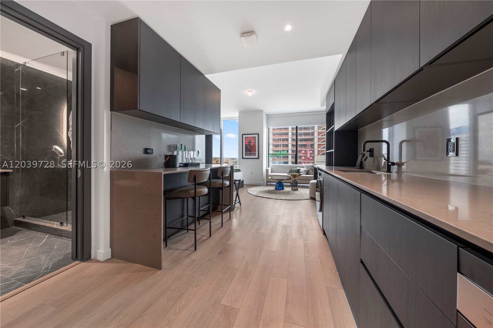 20 NE 11th St 2211