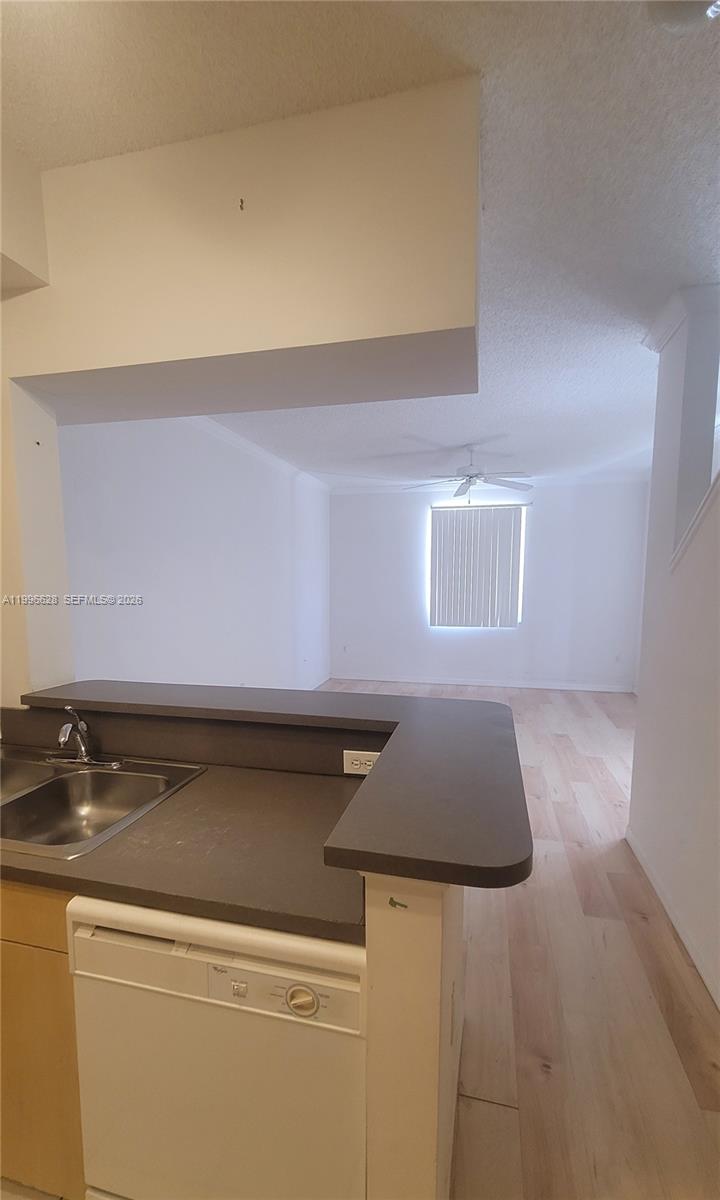 AVENTI AT AVENTURA CONDO - Residential Lease