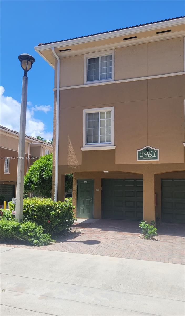 AVENTI AT AVENTURA CONDO - Residential Lease