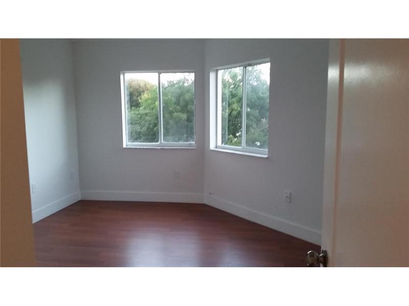 BONITA VILLAS CONDO - Residential Lease