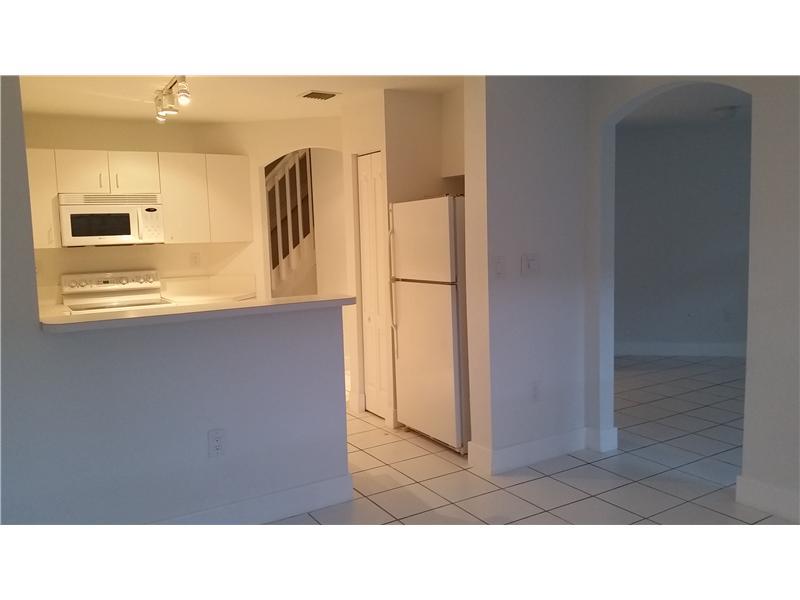 BONITA VILLAS CONDO - Residential Lease