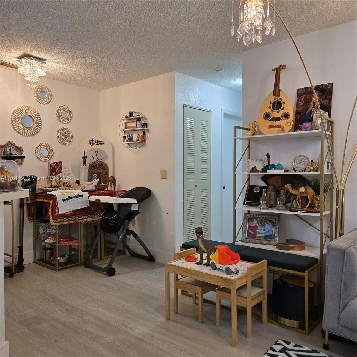 CORAL KEY CONDO - Residential