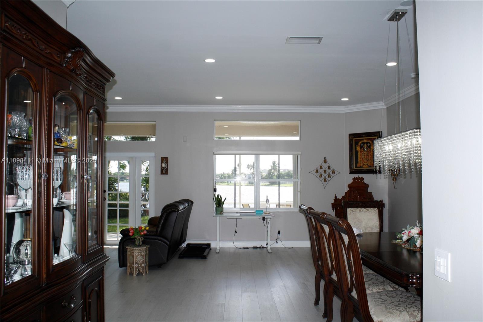 SECTOR 3 - PARCELS H I J - Residential Lease