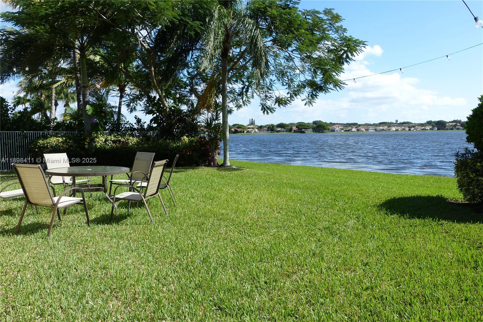 SECTOR 3 - PARCELS H I J - Residential Lease