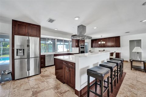 Single Family Residence in Hollywood FL 5408 Madison St St 15.jpg