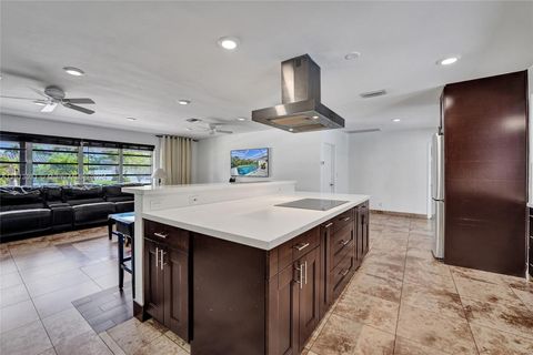 Single Family Residence in Hollywood FL 5408 Madison St St 22.jpg