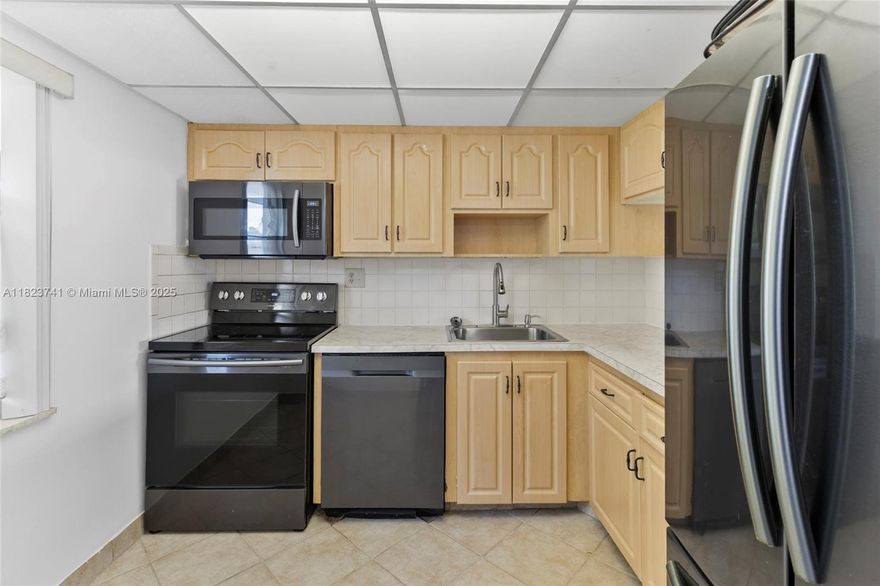 Motivated Seller! Beautifully updated 2BR/2BA condo in the desirable 55+ community of Oriole Golf & Tennis Club in Margate. This move-in-ready unit features fresh interior paint, hurricane impact windows throughout including the Florida room, and a remodeled bathroom. The kitchen offers stainless steel appliances, and the unit is equipped with a newer A/C and water heater. Enjoy peaceful views from the enclosed sun patio with impact glass.

Community amenities include a clubhouse, pool, & recreation areas. Golf enthusiasts will appreciate affordable access to the community’s 18-hole course, with some of the best summer rates in Broward County.

700 credit score and $40K verifiable sustainable income required by condo association. 40-year certification completed. No special assessments