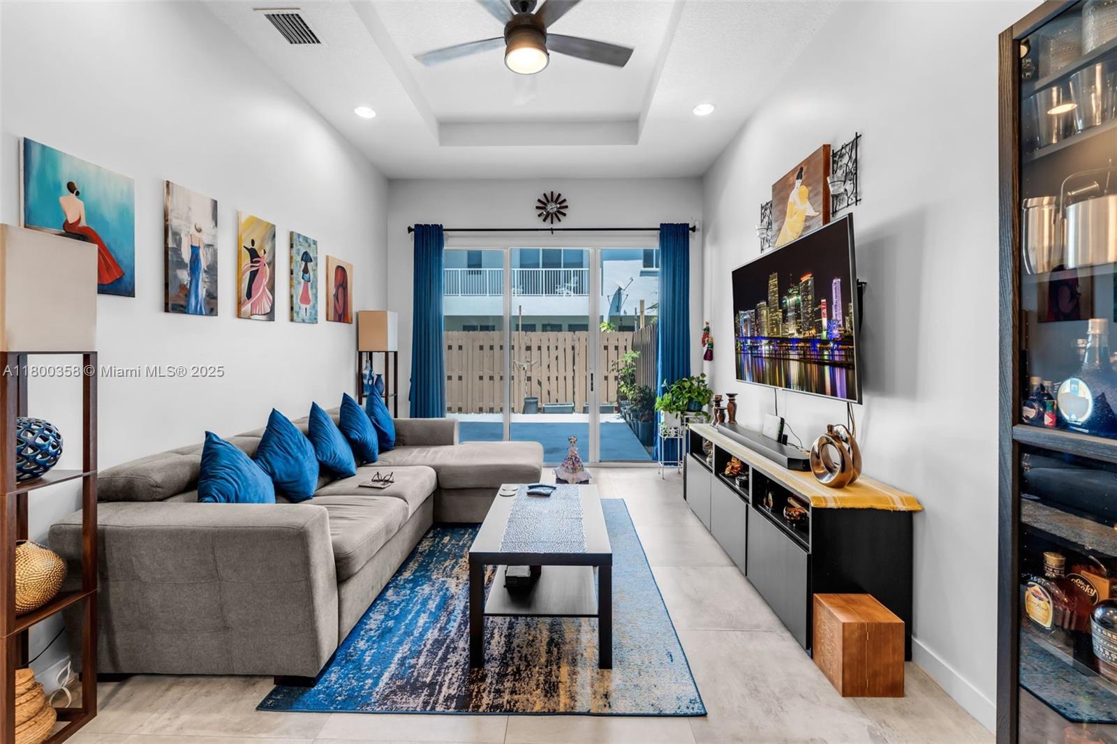 VENETIAN PARC - Residential