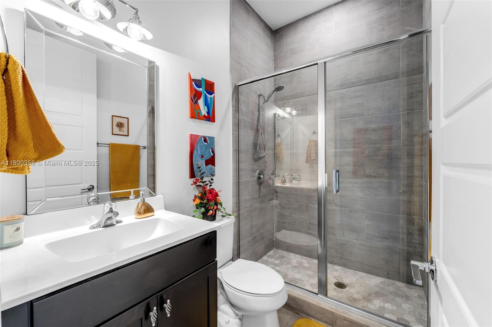 VENETIAN PARC - Residential