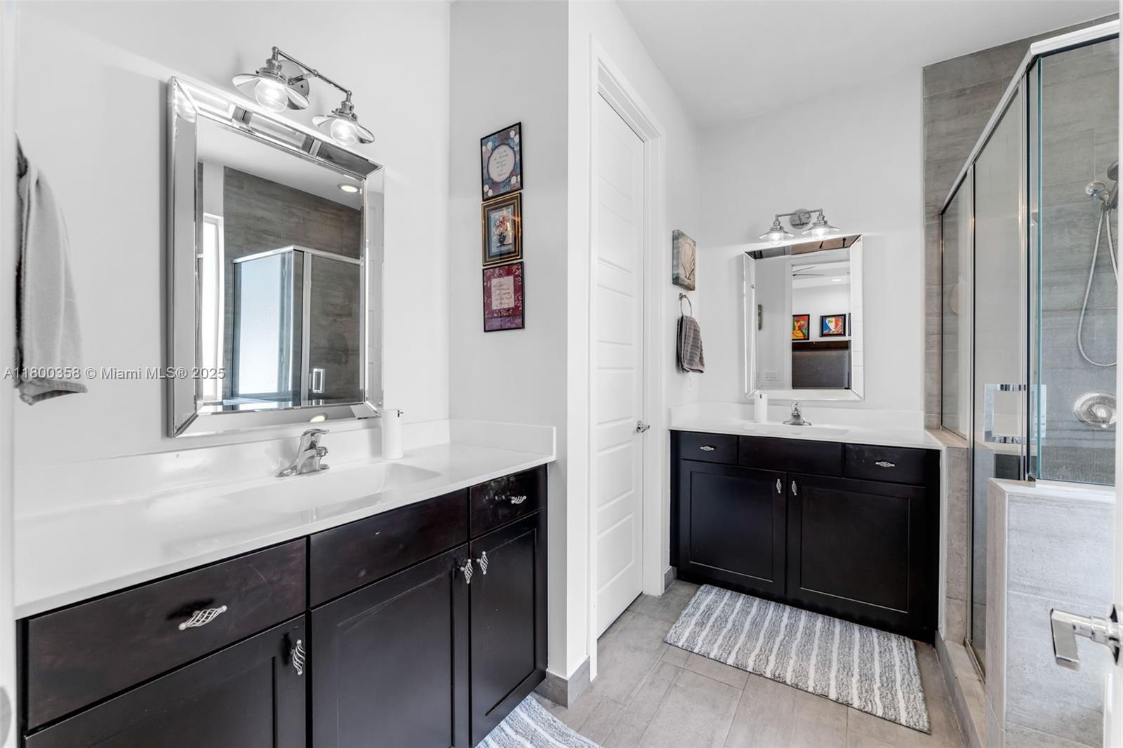 VENETIAN PARC - Residential