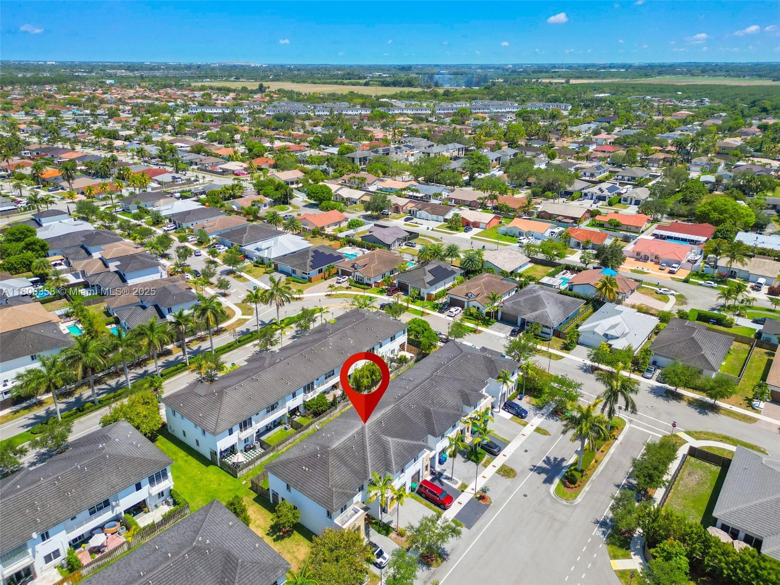 VENETIAN PARC - Residential