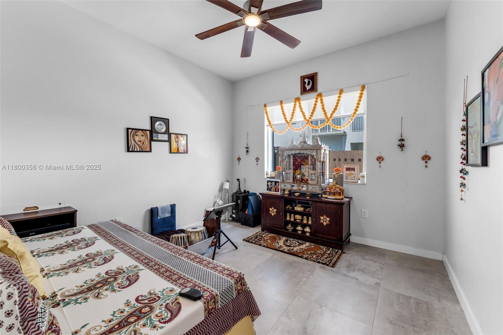 VENETIAN PARC - Residential