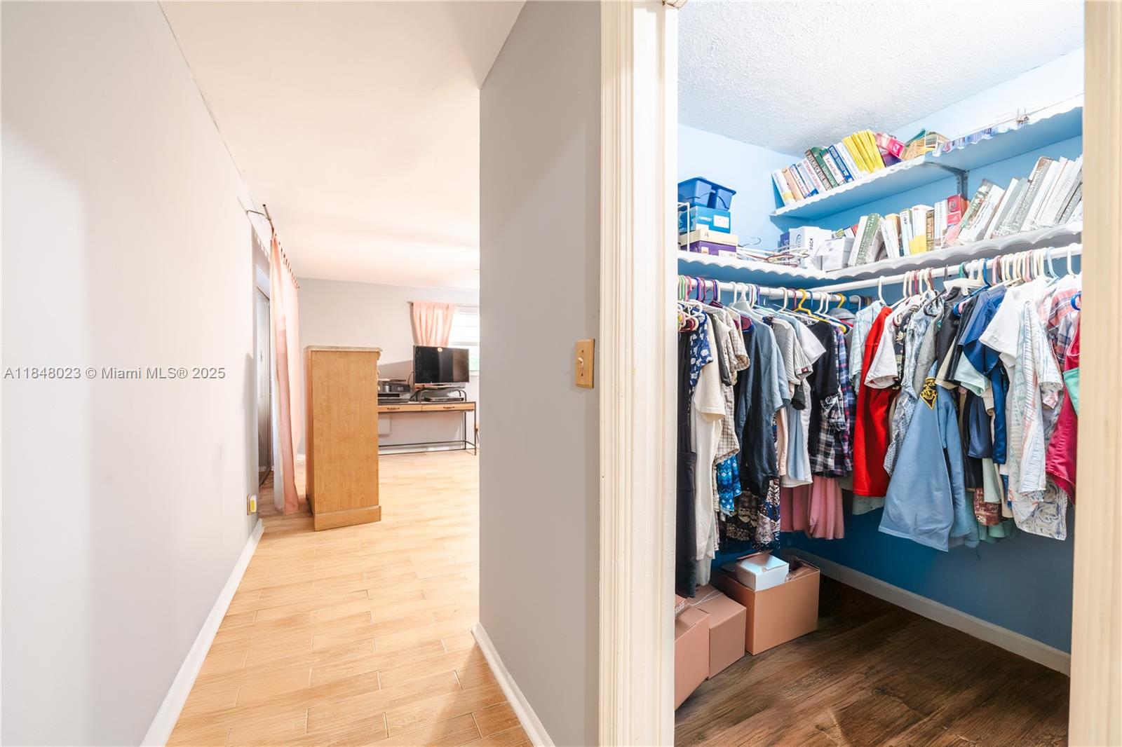 MAINLANDS OF TAMARAC LAKE - Residential